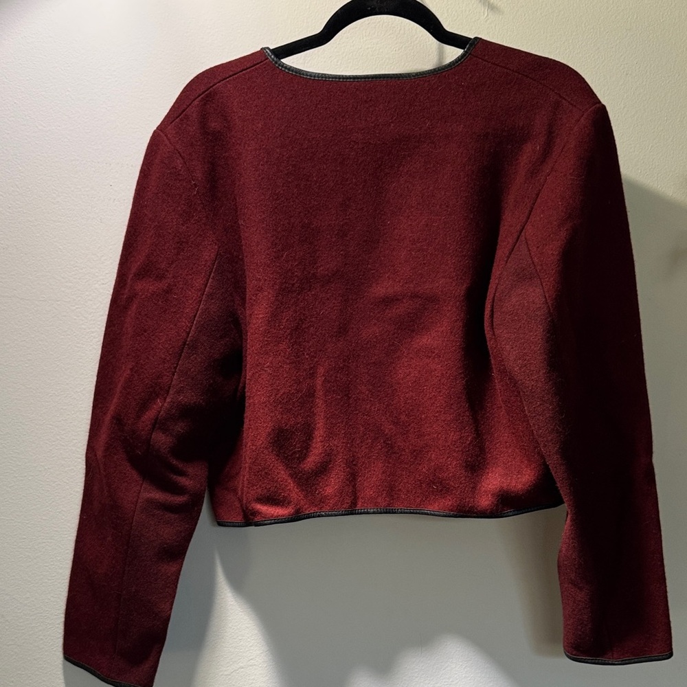 Cropped Maroon Wool Blazer - Picture 4 of 4